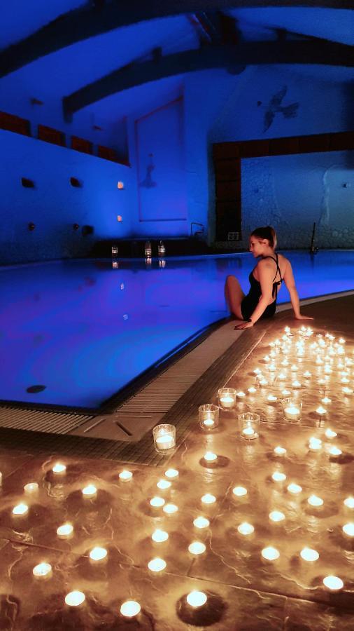 אושנו לובוסקי Afrodyta Spa & Wellness Resort מראה חיצוני תמונה